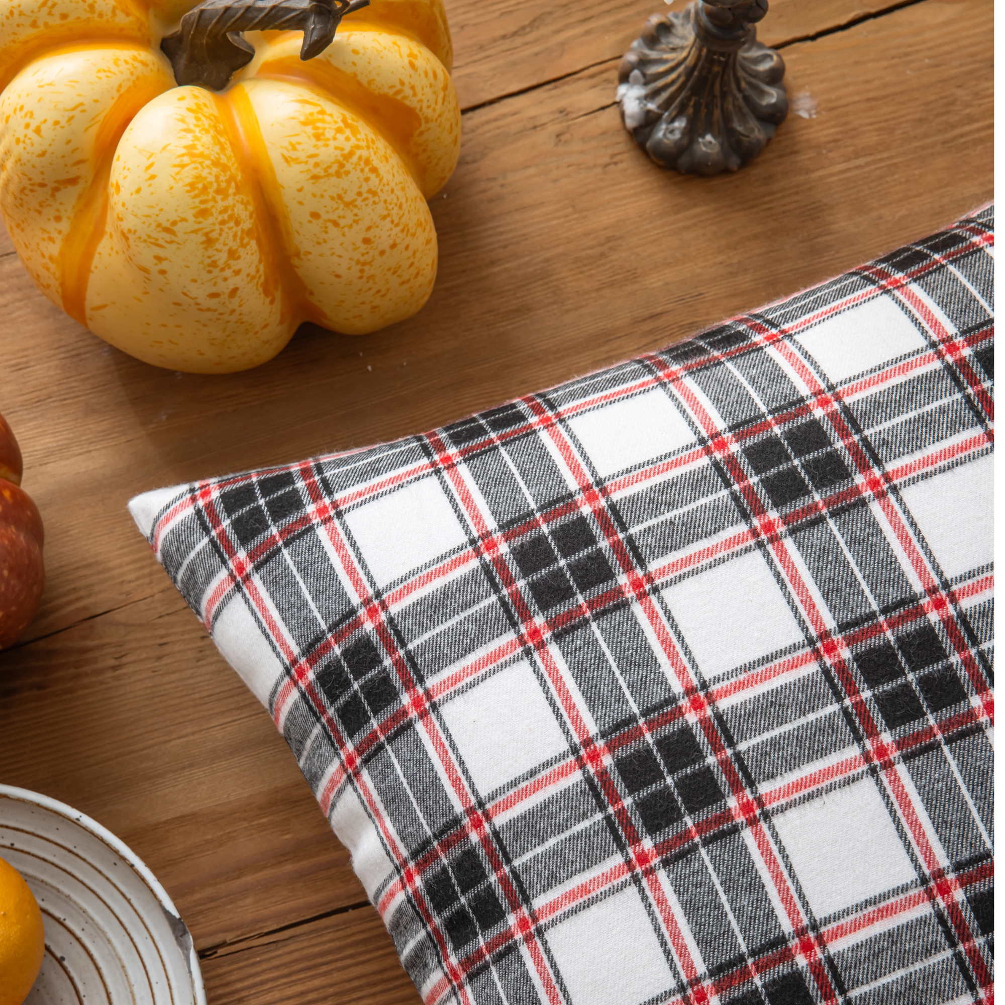 Fantastic Zone Christmas Plaid Decorative Throw Pillow Covers photo 5