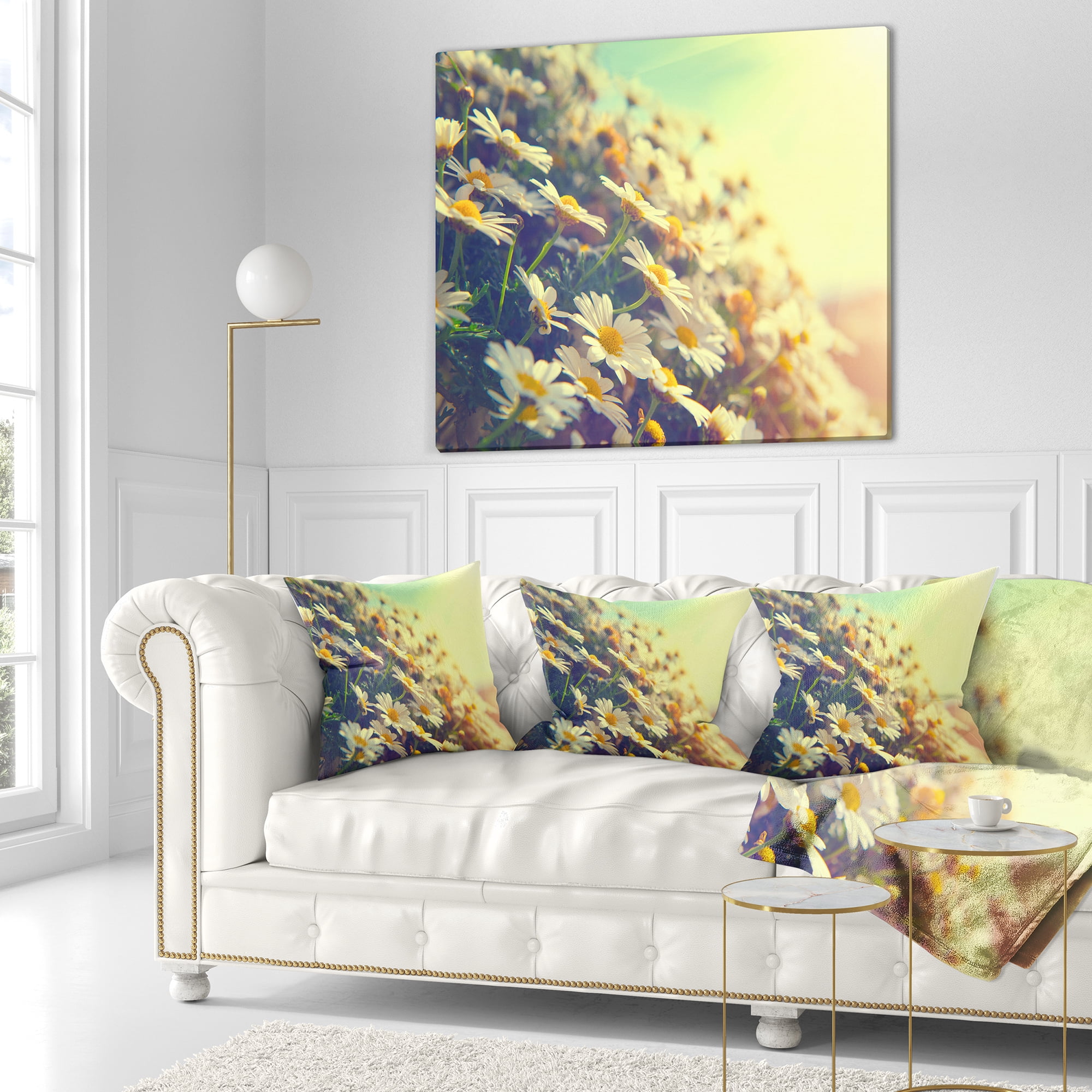 Designart Nature with Blooming Chamomiles - Floral Throw Pillow - 16x16