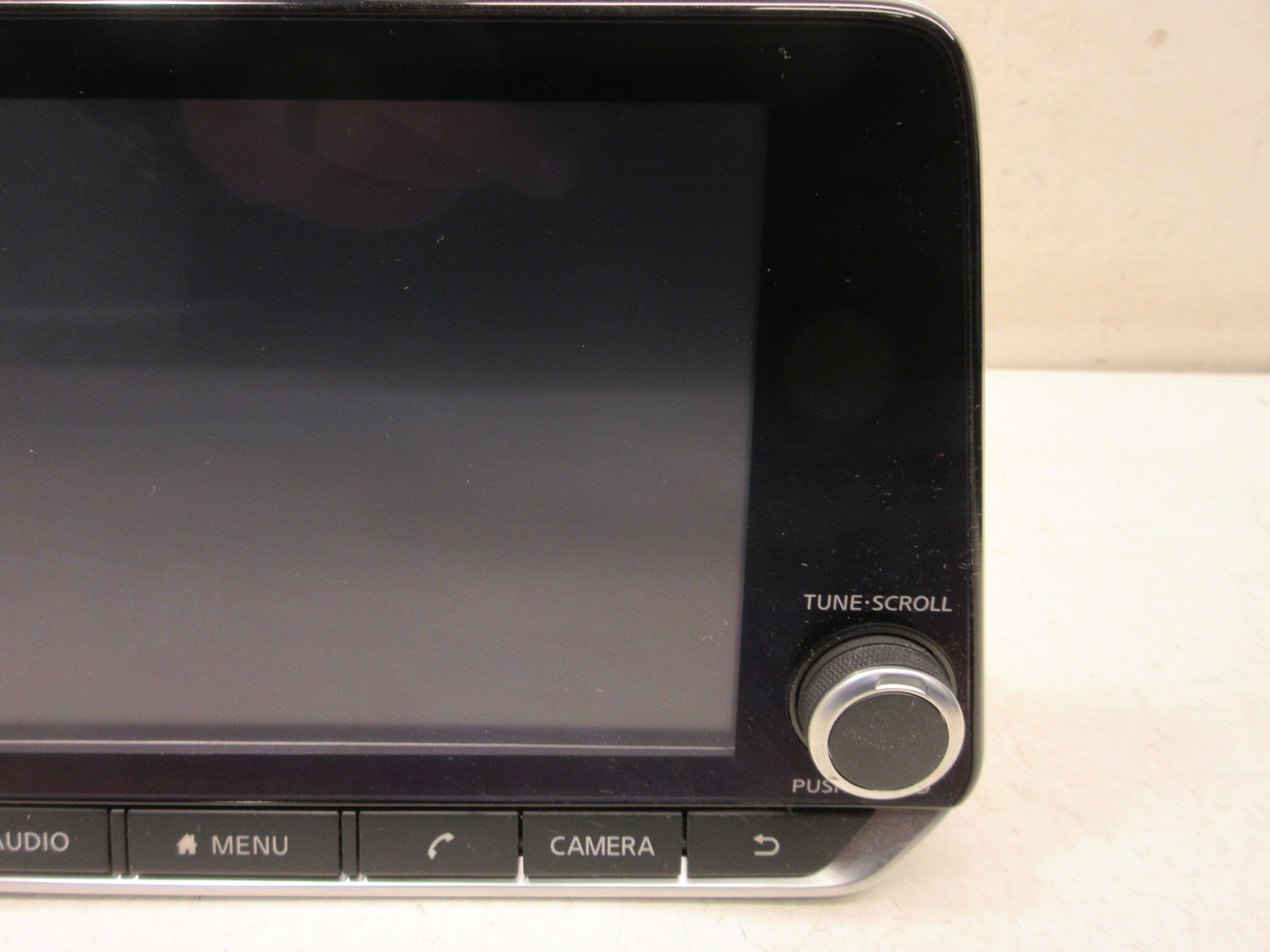 Pre-Owned 20-22 Nissan Sentra AM FM Audio Radio Player Display Screen OEM LKQ - Verify Specific Vehicle Fitment In Description - (Good)