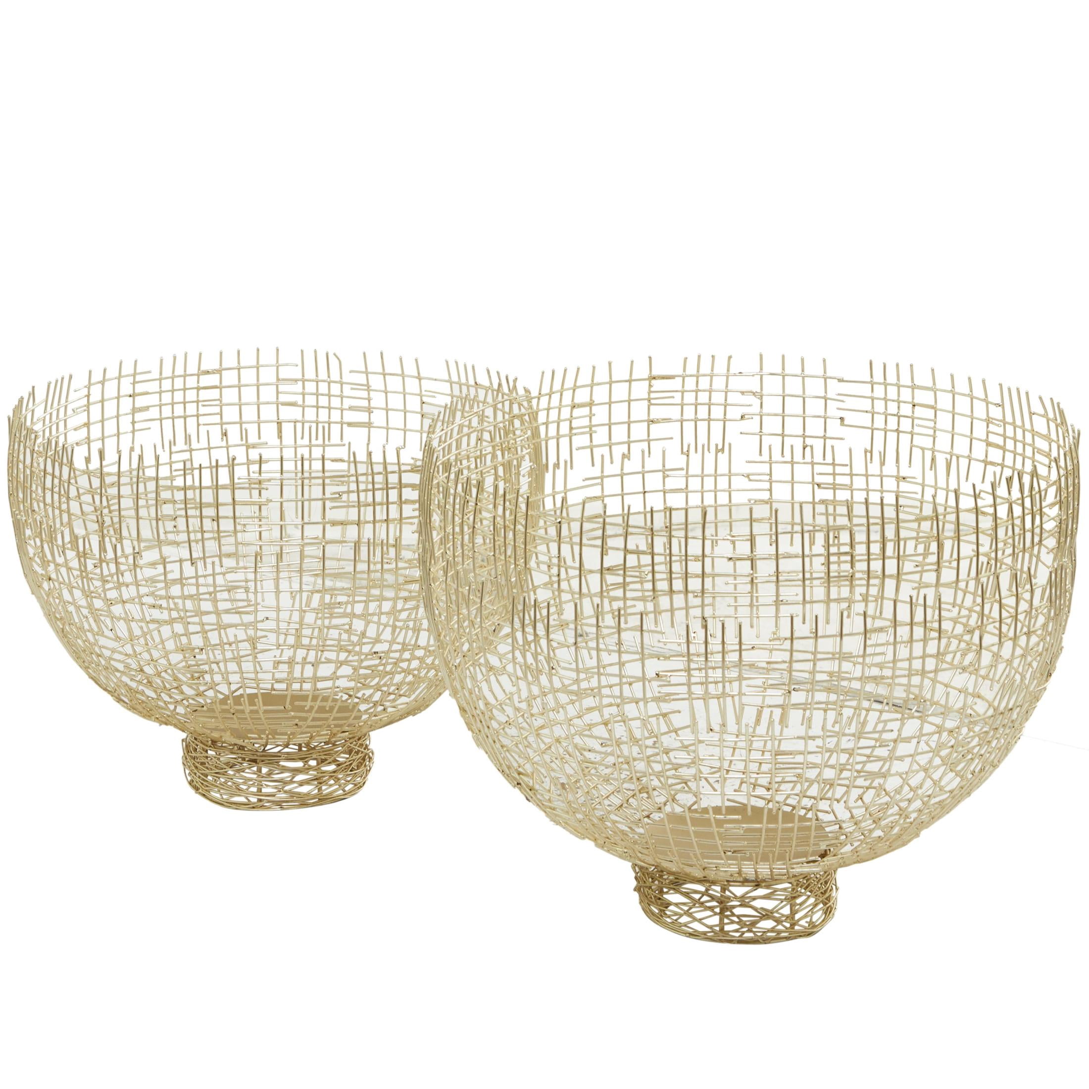 DecMode 20", 18"W Round Gold Metal Decorative Bowl with Cross Hatching Patterns, Set of 2