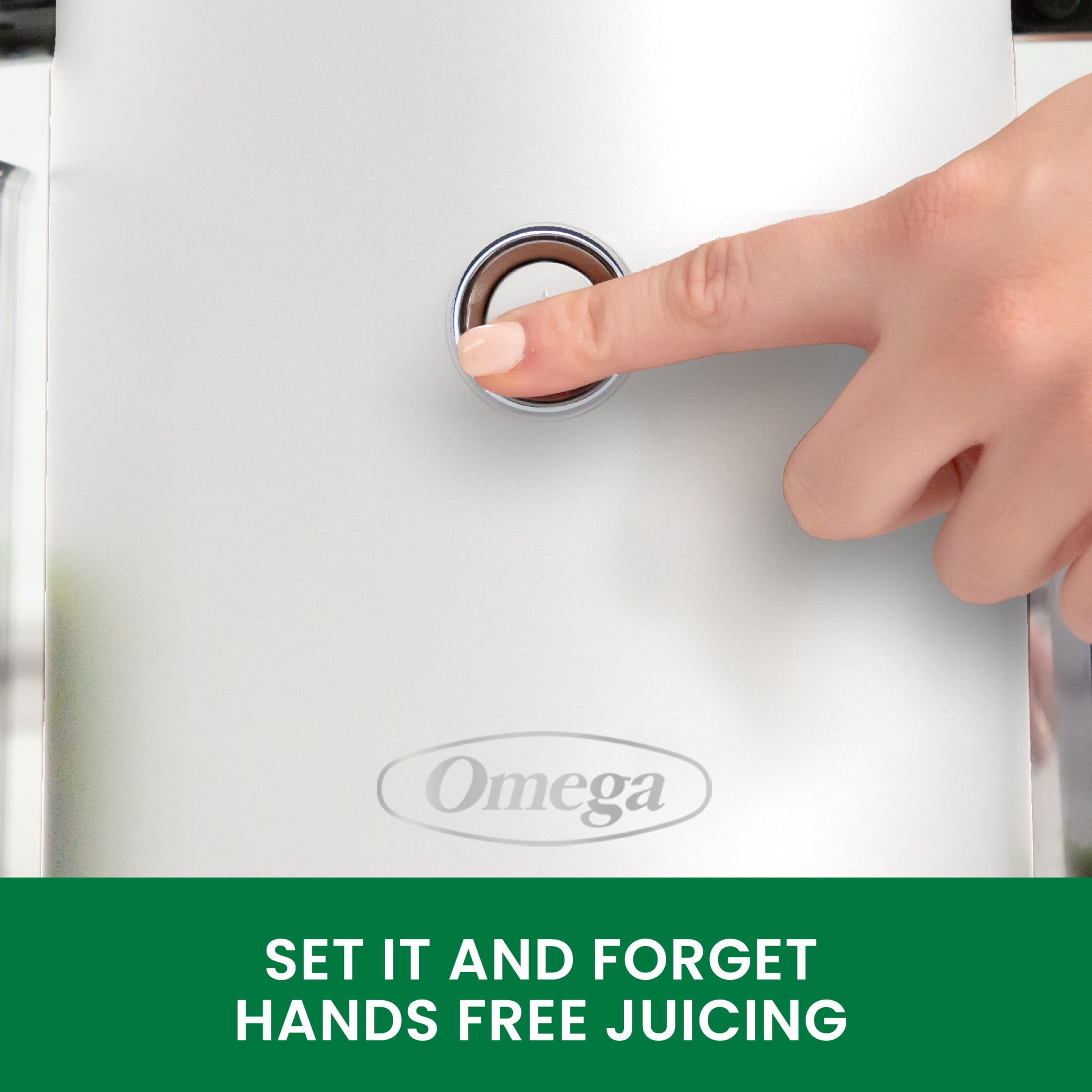Omega Effortless™ Cold Press Batch Juicer, 2L Capacity, in White (JC2022WH11)