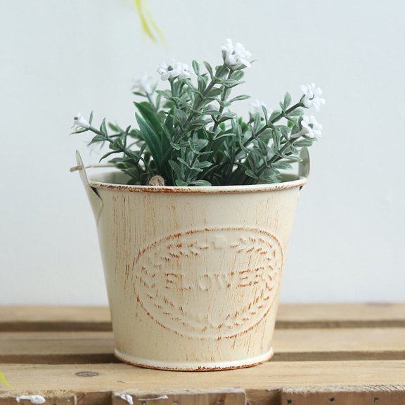 ETEREAUTY White Metal Flower Vase with Retro Design for Elegant Flower and Plant Display and Storage