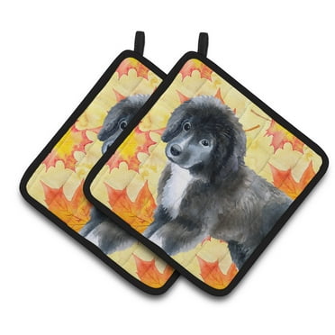 Caroline's Treasures Newfoundland Puppy Fall Pair of Pot Holders