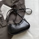 thumbnail image 5 of Bolso Hombro PU para Mujer Mano Con Correa Ajustable (), 5 of 6