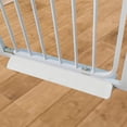 thumbnail image 1 of Puerta para bebés con patas estabilizadoras de PP, resistente refuerzo triangular, accesorio de ajuste para entradas y escaleras, evita tropiezos., 1 of 10
