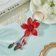 thumbnail image 3 of Llavero de cuero genuino con diseño de flor roja, hoja, estilo bohemio, borla de aleación, accesorios para llaveros., 3 of 9