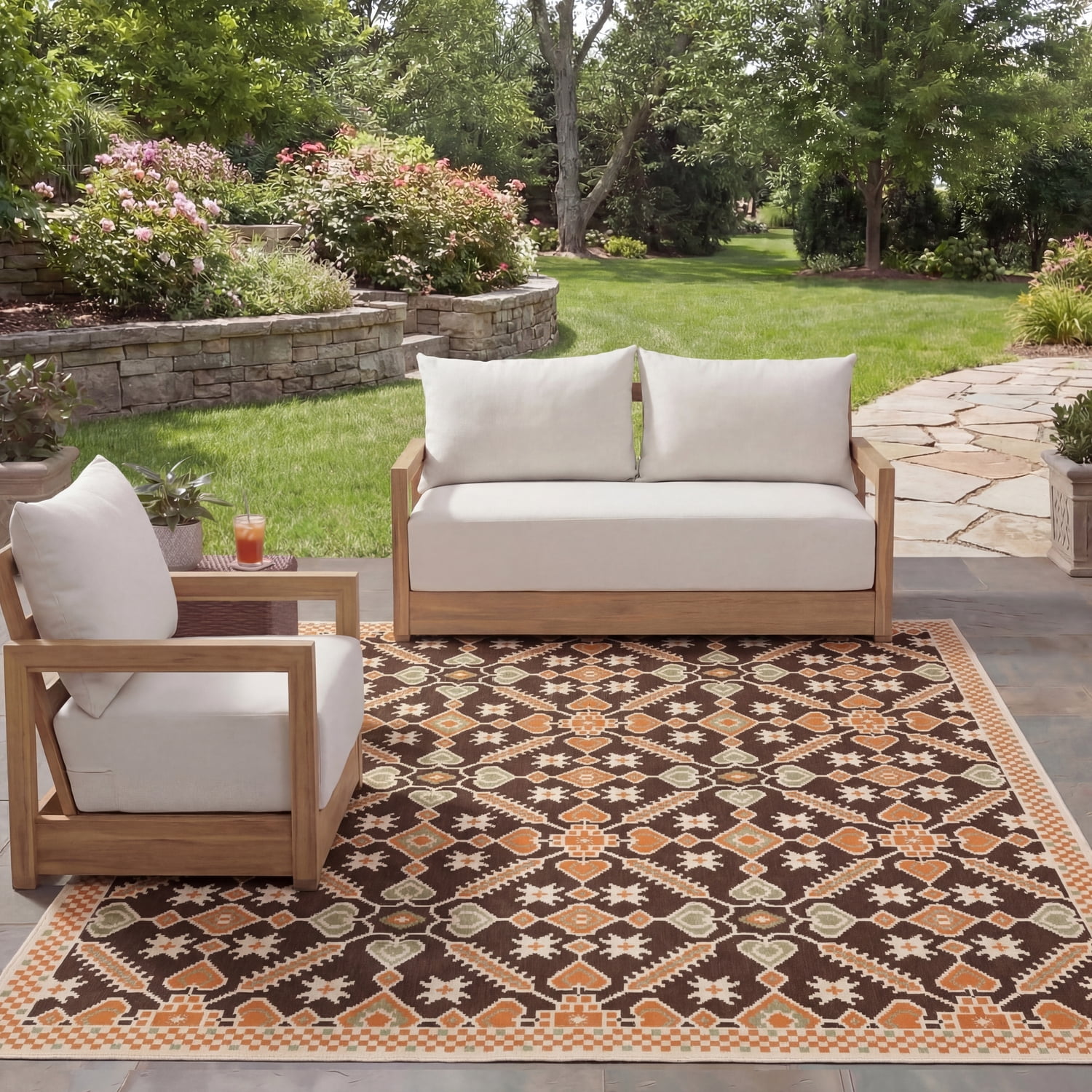 SAFAVIEH Veranda Leptis Geometric Indoor/Outdoor Area Rug, 8' x 11'2", Chocolate/Terracotta