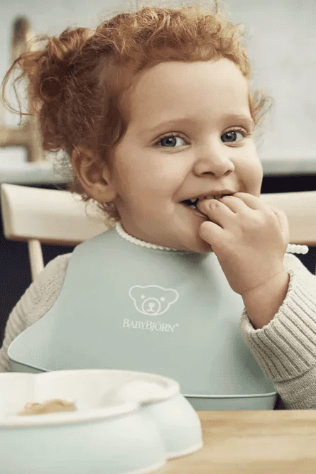 BabyBjörn Feeding Bib Set (Baby Bib + Small Baby Bib), Powder Green