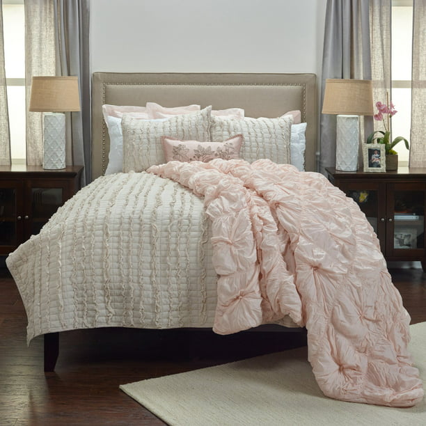Rizzy Home Annalise Taupe Quilt 106