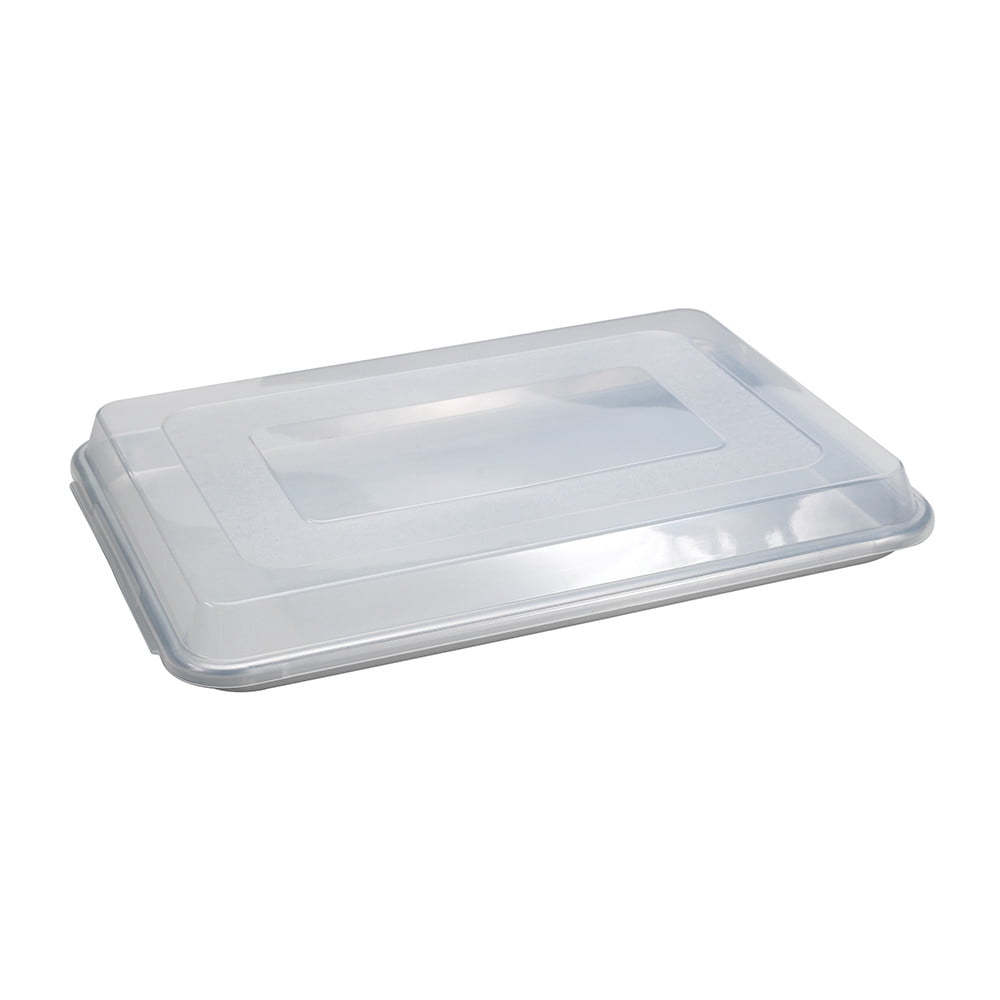 Nordic Ware Naturals® Baker's Half Sheet Pan with Lid