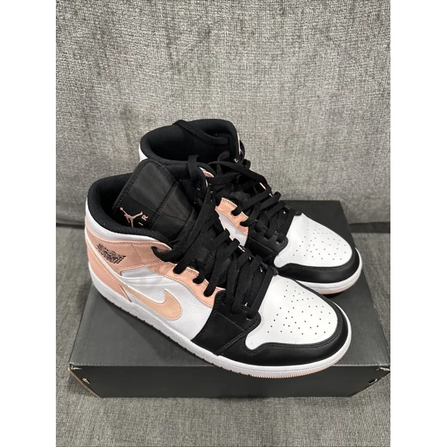 Ni - ke Ni - ke Air Jordan 1 Mid Arctic Orange Black Toe 554724-133 Men's Size 11