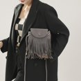 thumbnail image 3 of Bolso bandolera para mujer con diseño de flecos bandolera de cuero a la moda color sólido versátil, 3 of 8