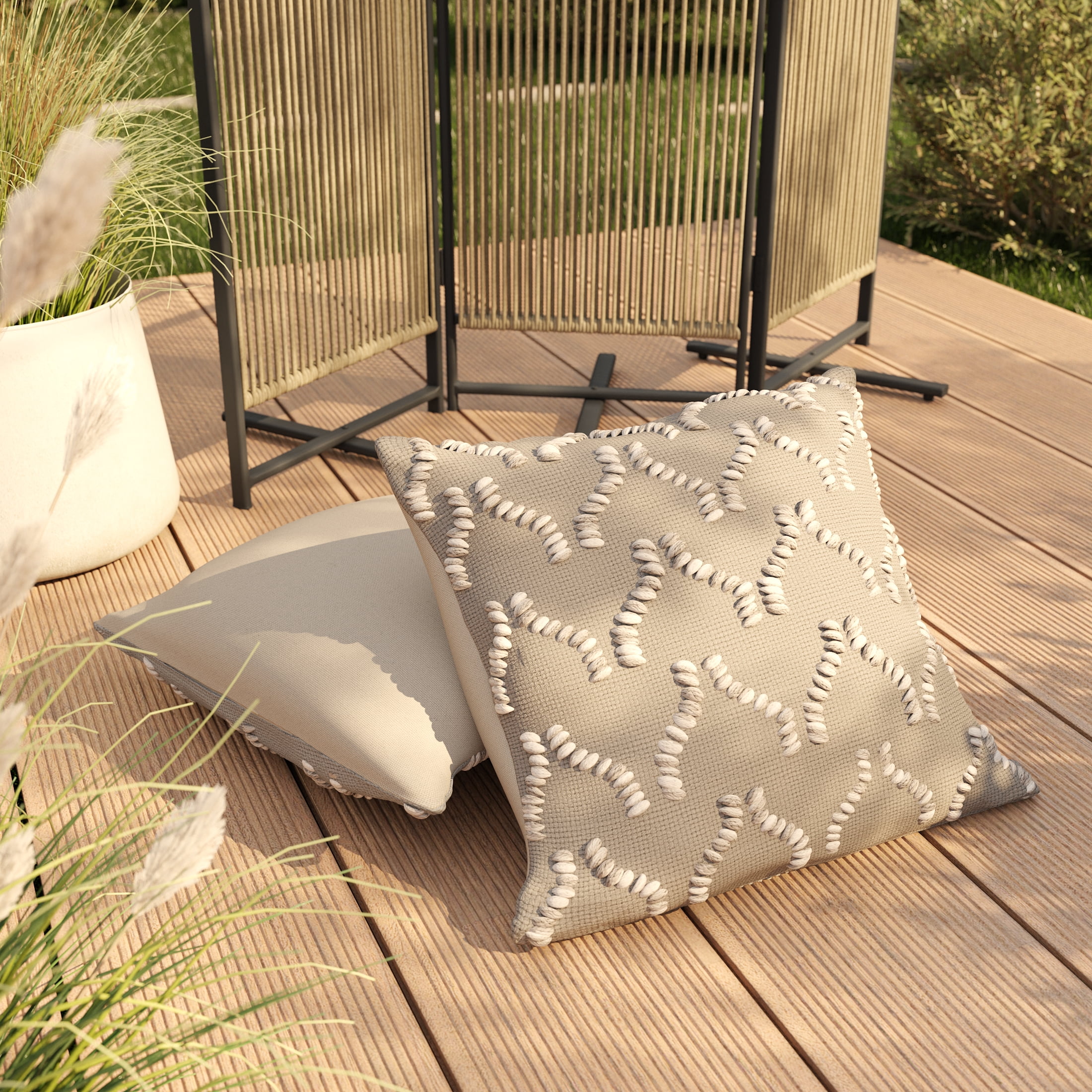 HOMETRENDS 20" x 20" Hummus Outdoor Eco Toss Cushion, Removable Cover