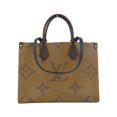 thumbnail image 2 of Pre-Owned Louis Vuitton Monogram Giant On-the-Go MM M45321 Handbag (Good), 2 of 7