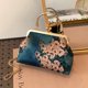 thumbnail image 5 of Bolsa Bolso clásico para mujer Nuevo estilo chino Retro Gran capacidad para cóctel, 5 of 8