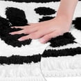 thumbnail image 3 of Alfombra de baño de letras REGALWOVEN de felpa antideslizante, tapete absorbente suave para baño, piso, bañera blanca 20" x 32", 3 of 6