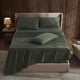 thumbnail image 1 of Juego de sábanas Hearth & Harbor con bolsillo extra profundo para cama individual, color verde oliva, 1 of 7