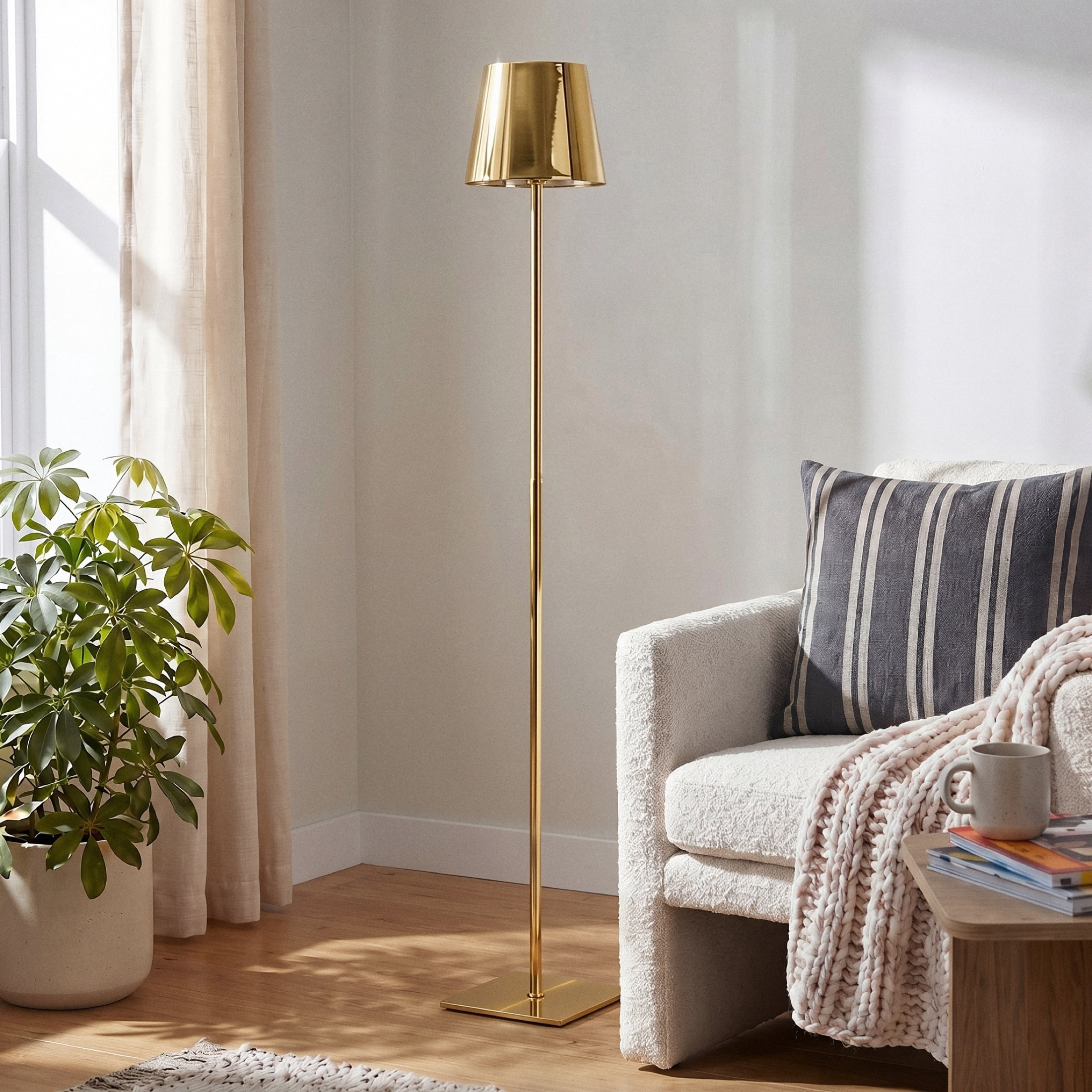 Mainstays 60 in LED Rechargeable Metal Floor Lamp, Electroplated Gold