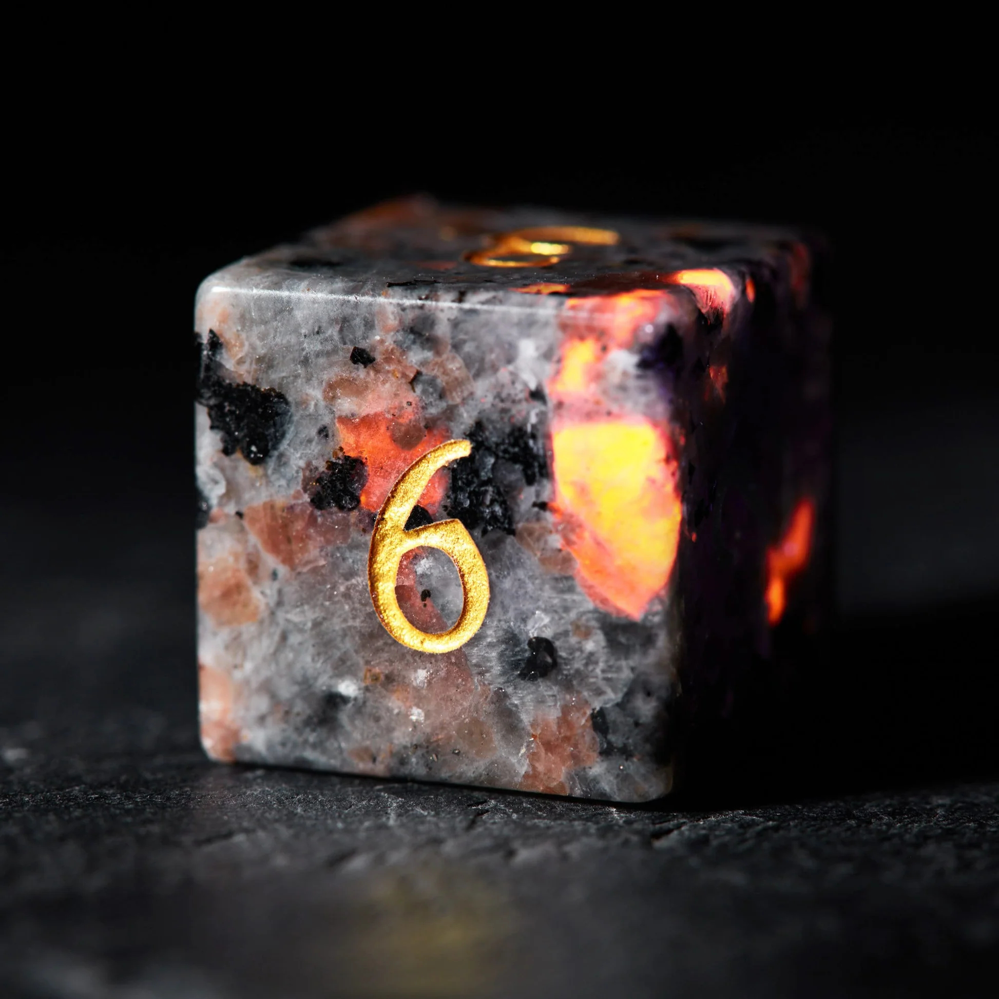 HOONGKAI DND Dice Set,7 Pcs,Volcano Eruption Lava Gem Dice Set with Gift Box , for Dungeons and Dragons D&D RPG MTG Table Games for 5 Years & up, All Ages