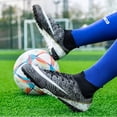 thumbnail image 4 of Botas de fútbol para hombre, botines profesionales de caña alta, transpirables, para entrenamiento de fútbol sala, para exteriores e interiores., 4 of 5
