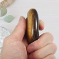 thumbnail image 3 of Vocoste Faux Crystal Palm Stone Oval Pulido Palm Worry Stone Tigers Eye para el estrés Relax, 3 of 6