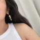 thumbnail image 2 of Pendientes de lirio de los valles para mujer con forma de flor, 2 of 4