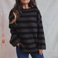 thumbnail image 1 of Suéter casual de punto de manga larga a rayas con cuello descubierto y suelto de estilo europeo y americano para otoño e invierno para mujer, 1 of 6