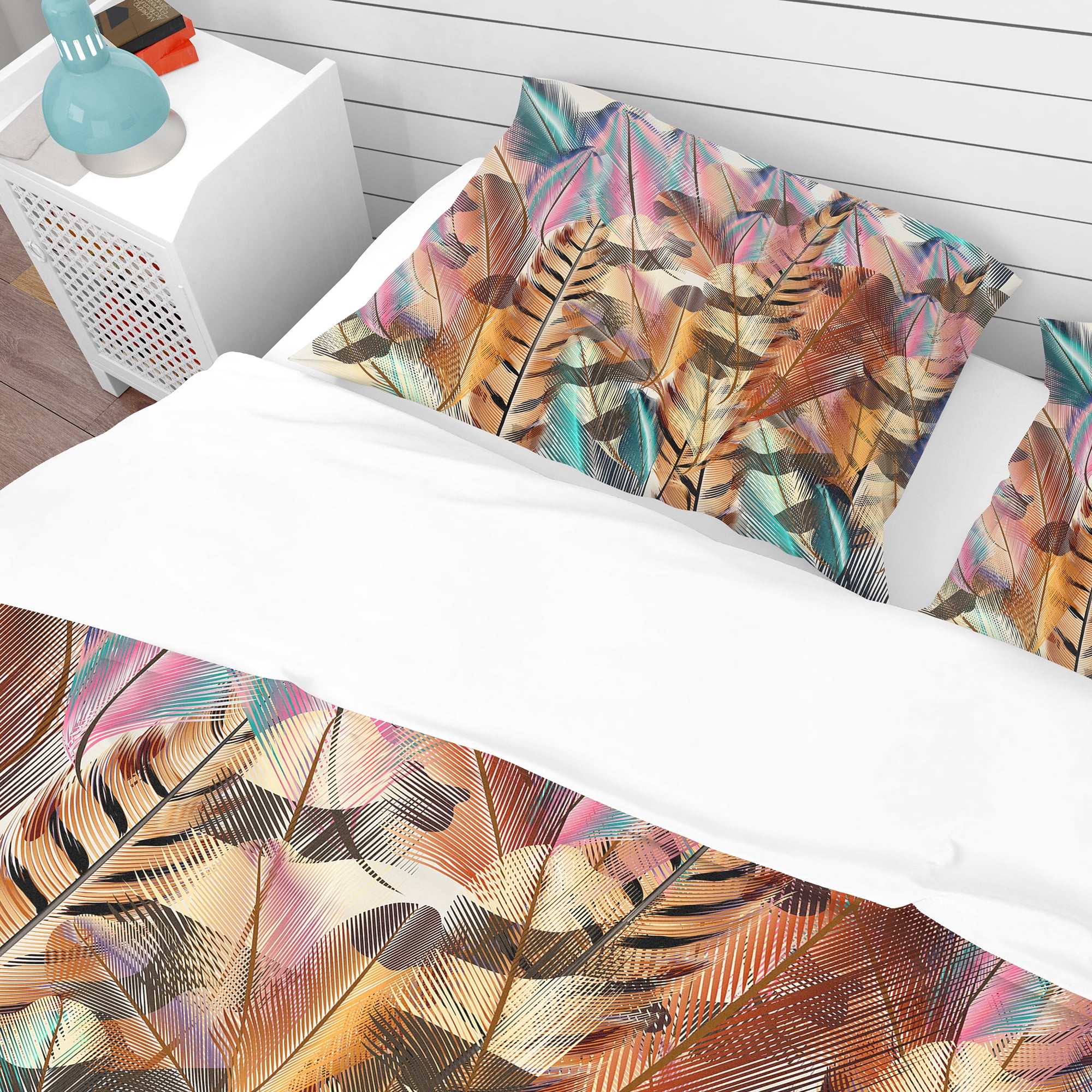 Designart 'Tiger Patterned Boheman Feathers' Southwestern Duvet Cover Set
