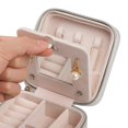 thumbnail image 4 of Joyero portátil Viaje Pendiente Anillo Collar Accesorios Caja organizadora con cremallera oso de fresa Juguete, 4 of 4