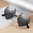 thumbnail image 4 of Gafas de sol sin marco con forma de moda para fiestas, bailes, discotecas, gafas de sol irregulares, 4 of 5