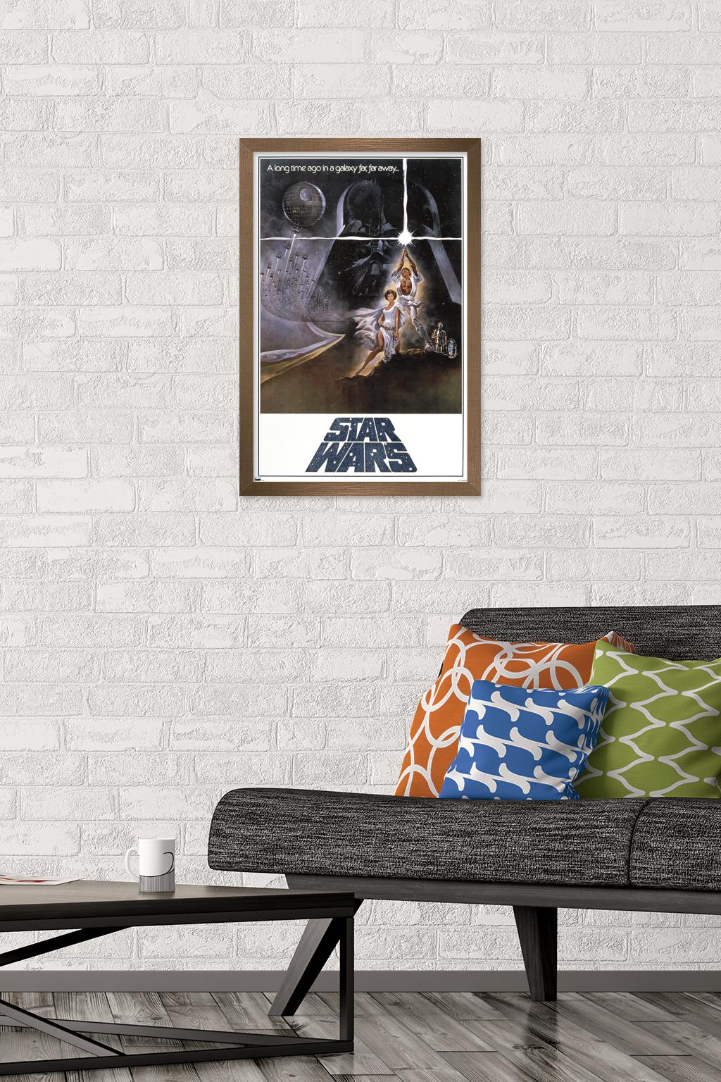 Star Wars: A New Hope - One Sheet B (No Billing Block) Wall Poster, 14.725" x 22.375" Framed