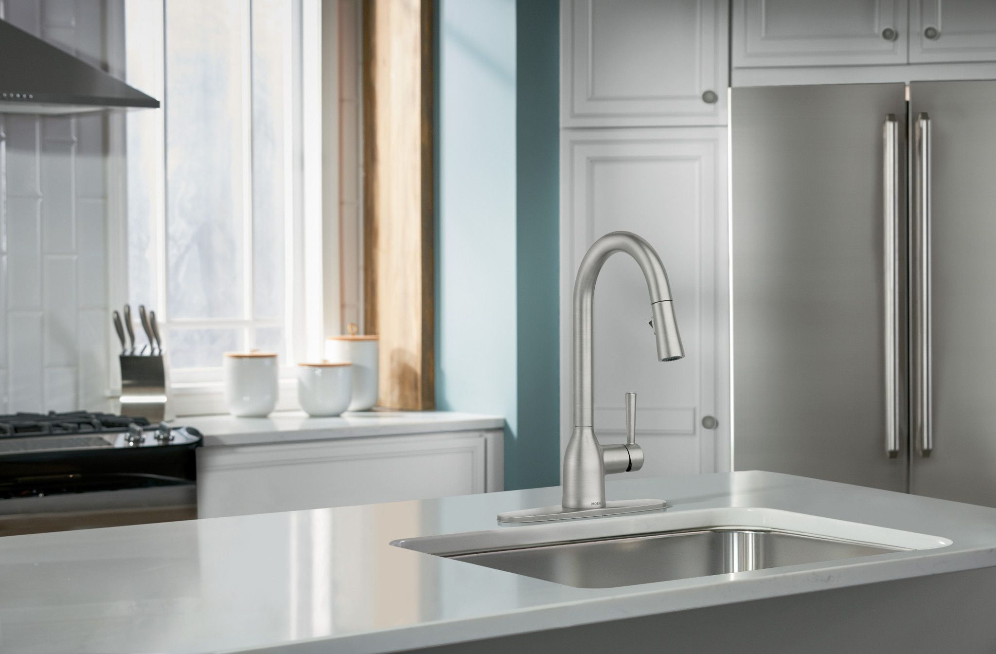 Moen Adler Spot Resist Stainless Single Hole One-Handle Pull Down Kitchen Faucet, 87233SRS