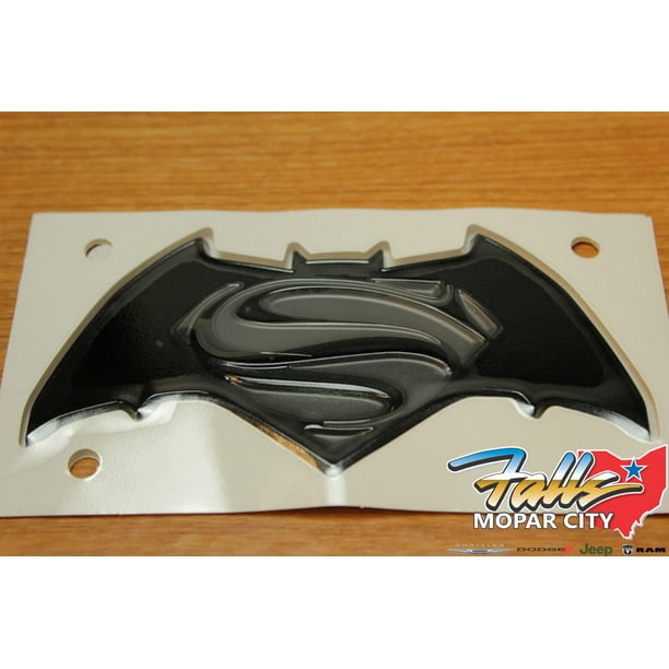16 18 jeep renegade justice edition batman vs superman liftgate emblem badge oem walmart com walmart com