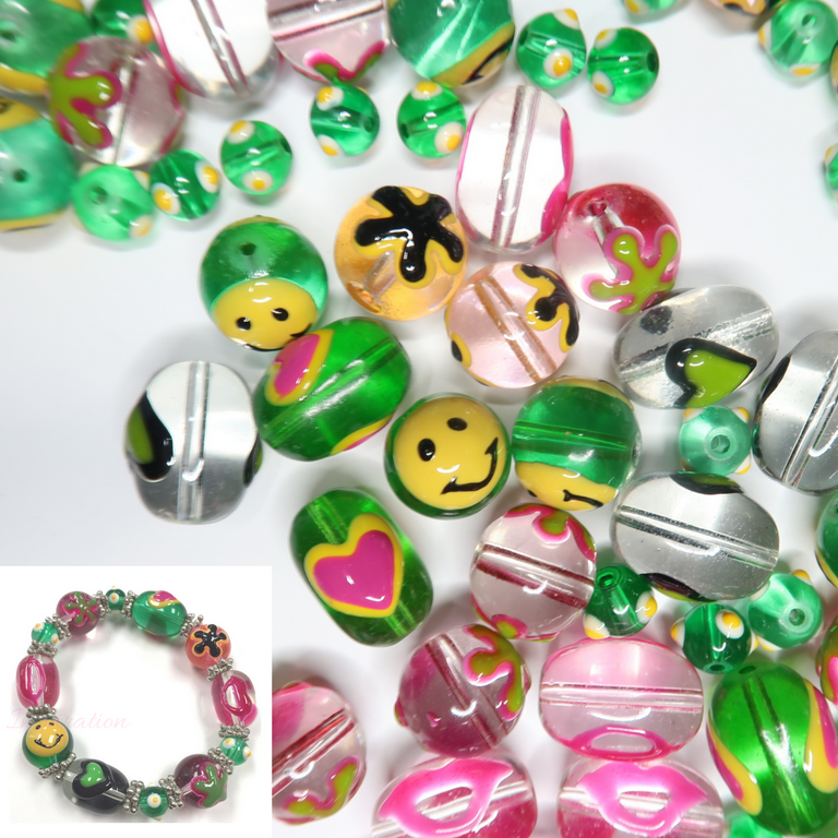 Spring Glass Beads For Jewelry Making, Smiley Face Flower DIY Bracelet  Supplies, Gift For Beader, 40 pcs