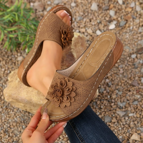 MLCDZ Womens Summer Beach Sandals Lightweight Wedge Low Open Toe Slides Ladies Dressy Sandals Slipper Platform Comfortable 3D Flower Sandals Brown 37