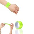 thumbnail image 3 of Pulsera reflectante autoenrollable para adultos y niños, pulsera para correr y andar en bicicleta de noche., 3 of 5