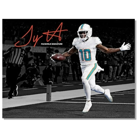 Framed Superstar Tyreek Hill Signed Poster For Kids Fans Room Bedroom Wall Decor-American Football Posters Canvas Art Prints Picture For Teen Boy Birthday Gifts