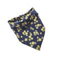 thumbnail image 1 of Methold Pet Bandana Pet Bufanda para perros o gatos Estilo japonés Sakura ajustable para animales de diferentes tamaños Suministros para perros Numero 3 Methold PT001701-03, 1 of 5