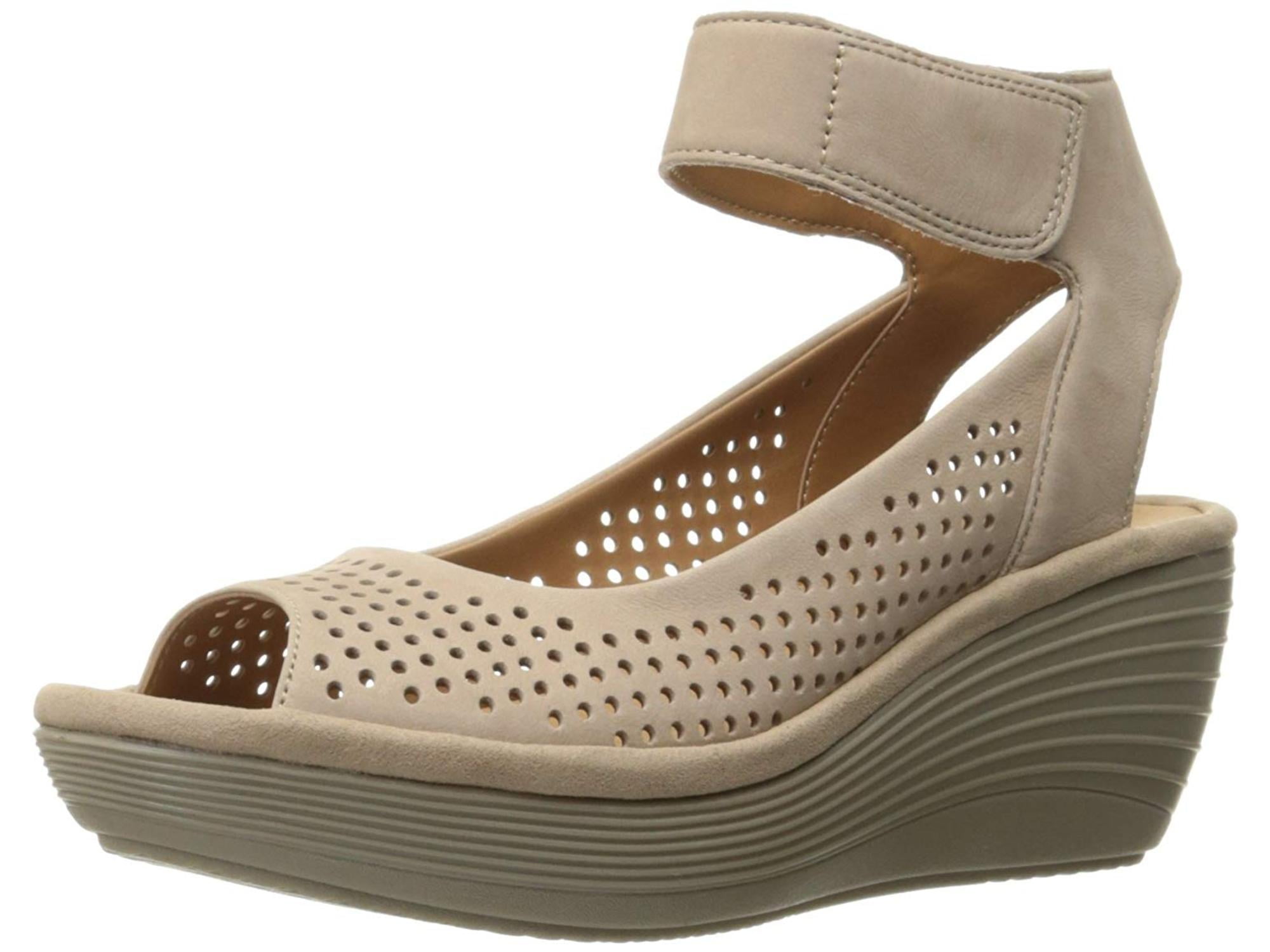 clarks women's wedge sandals