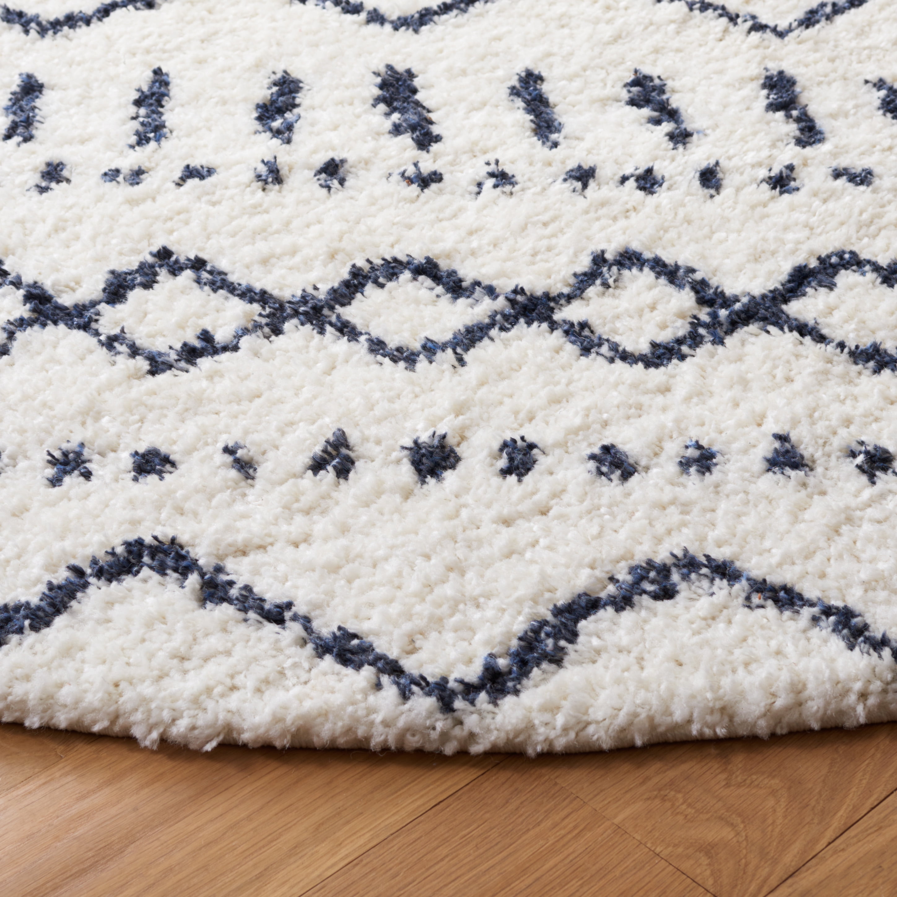 SAFAVIEH Arizona Teagan Geometric Shag Area Rug, Ivory/Slate, 6'7" x 6'7" Round