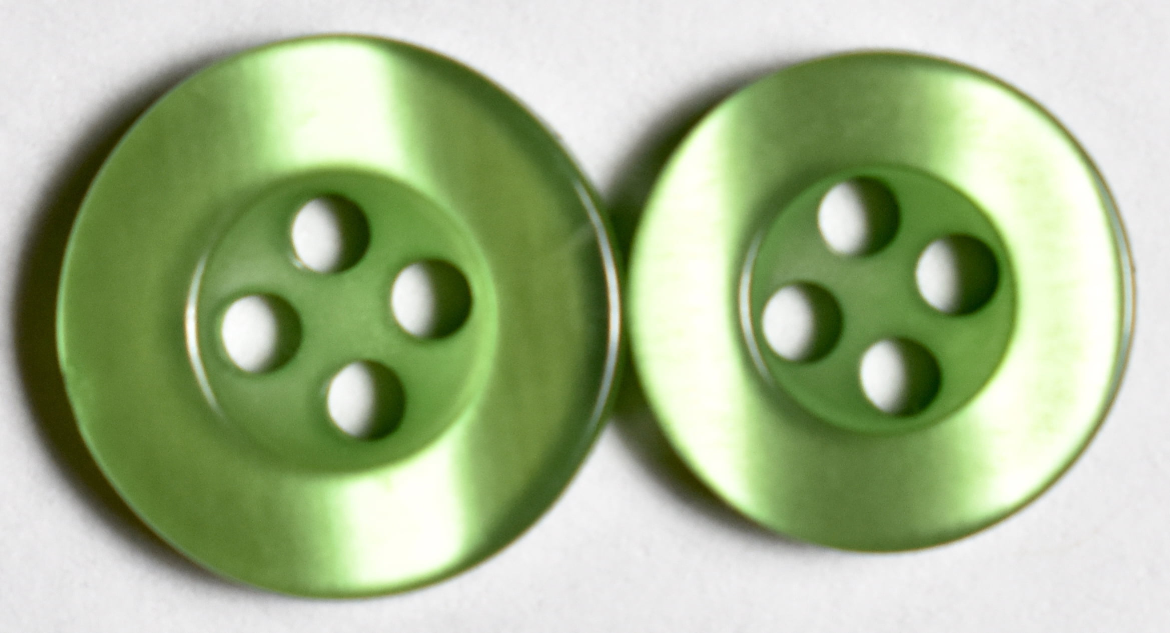 Dress Shirt Buttons 24pc Set 16 Shirt Front Buttons 13mm (1/2in) 8