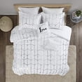 thumbnail image 4 of Intelligent Design Literie Moderne Tendance Décontractée Toutes Saisons Ensemble de Couette Raina Microfibre Imprimé Métallique Design Géométrique Brodé Oreiller, Full/Grand, Blanc/argent 5 Pcs, 4 of 5