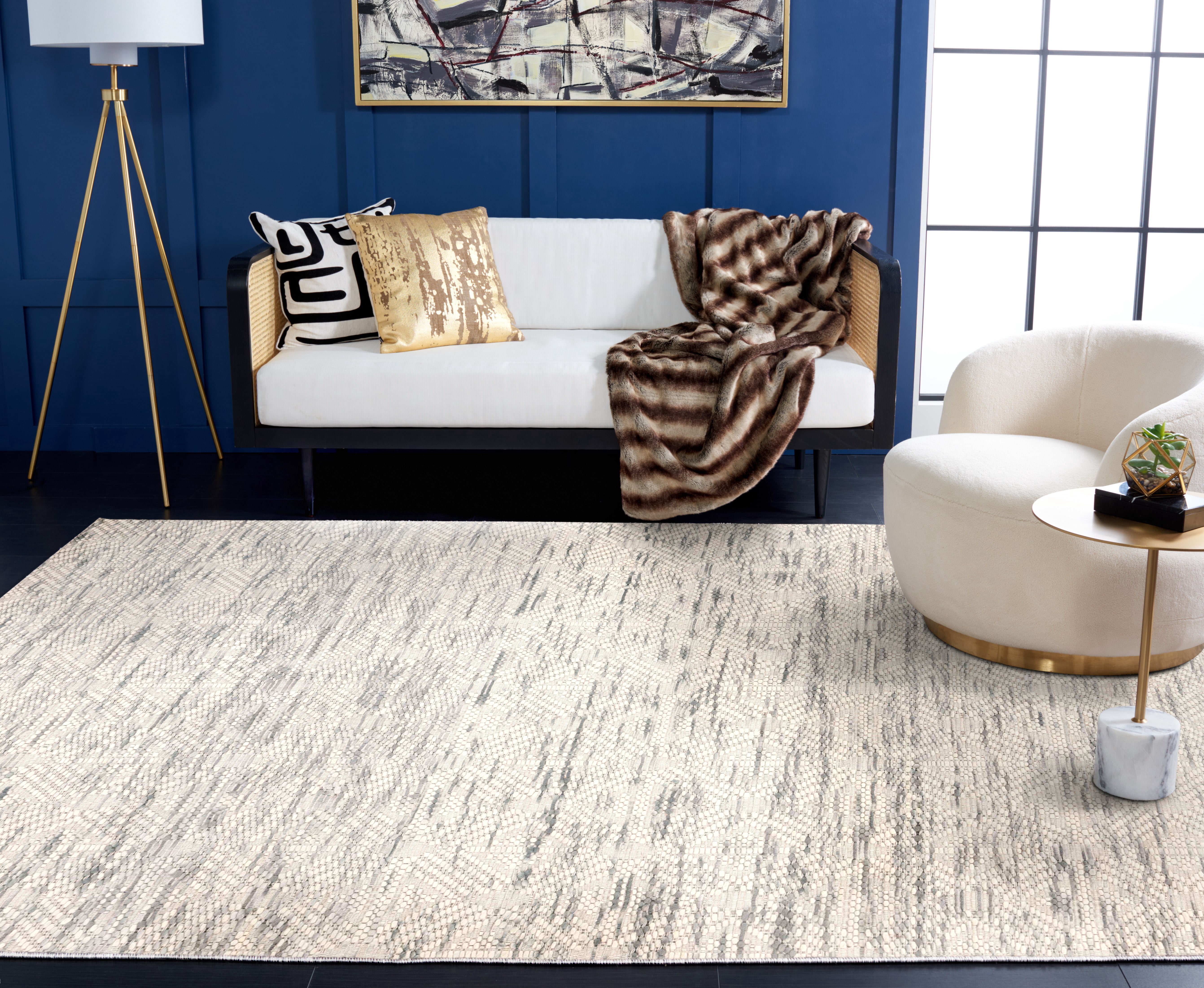 SAFAVIEH Marbella Rhonda Diamond Area Rug, Dark Grey/Beige, 6' x 9'