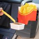 thumbnail image 1 of unbranded Soporte Para Papas Fritas Y Salsa Para Auto Con Clip Ventilación Duradero Y Fácil Instalación, 1 of 8
