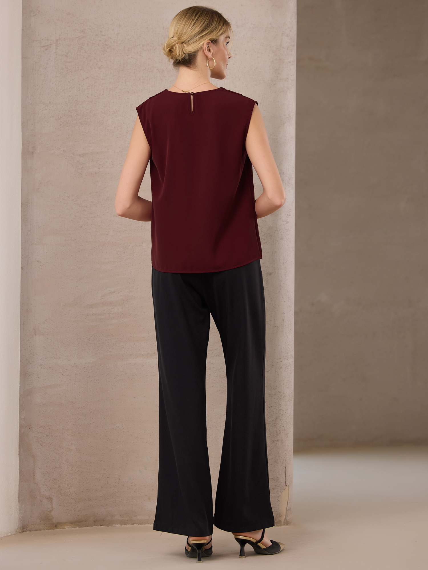 DARING DIVA Women's Sleeveless Tank Top V Neck Camisole Shirt XL Dark Red