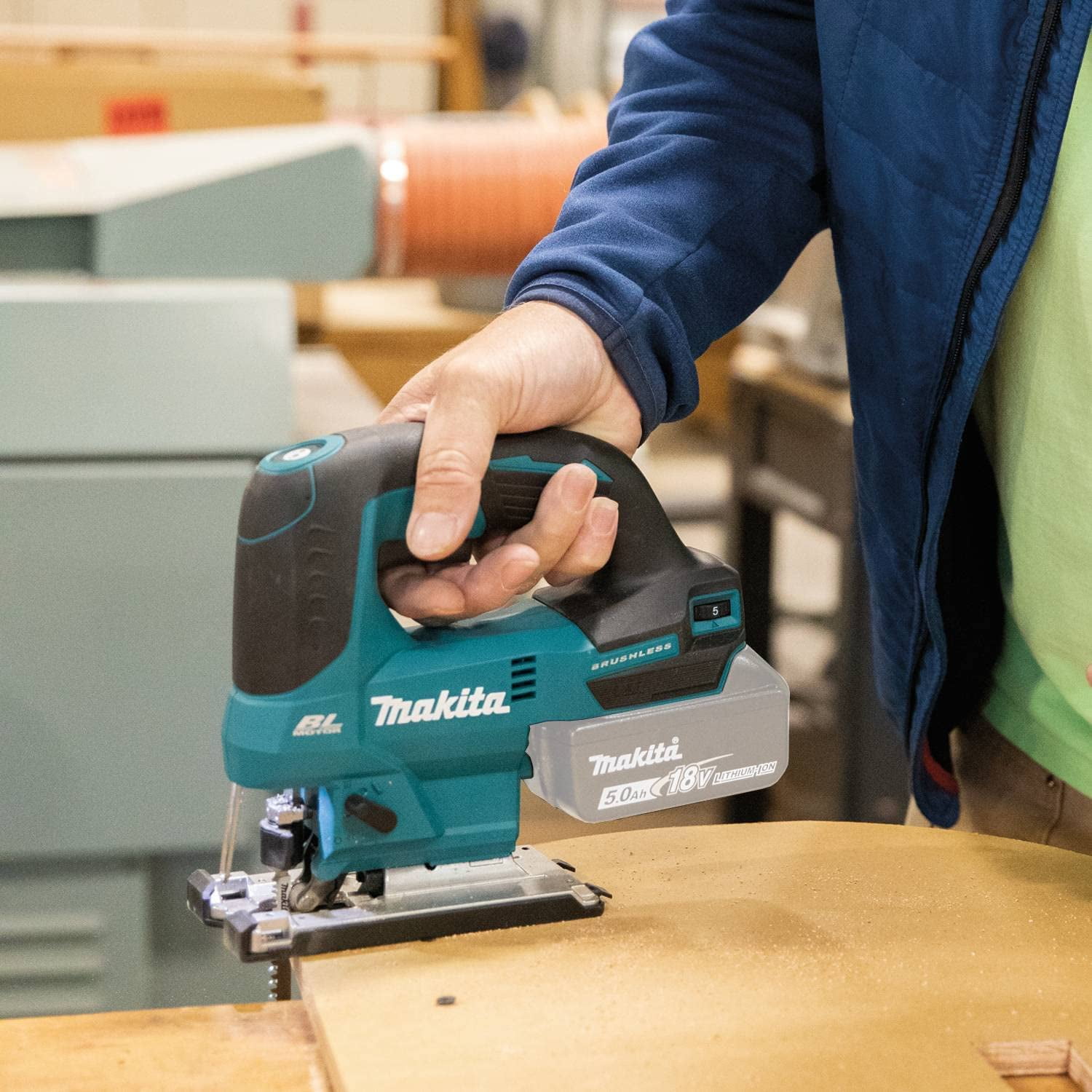 Makita 18V LXT Brushless Jig Saw, XVJ04Z Cordless Variable Speed Woodworking Tool, Compact Design with LED Light (Bare Tool)