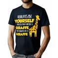 thumbnail image 1 of Camiseta 100 % algodón para hombre con estampado inspirador de jirafa: informal, suave y cómoda, de manga corta y cuello redondo, lavable a máquina, ideal para todas las estaciones., 1 of 7