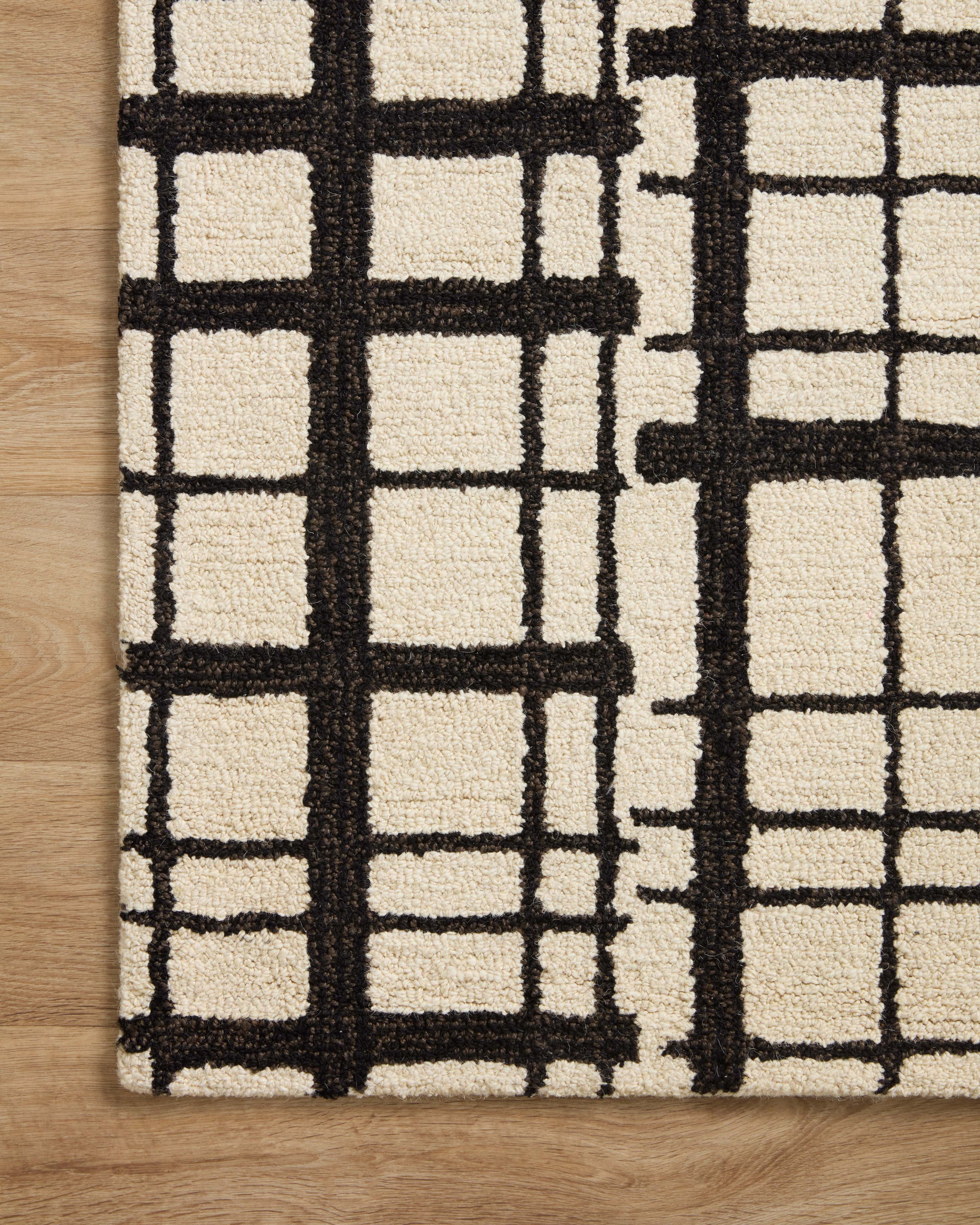 Chris Loves Julia x Loloi Polly Plaid Black/Ivory 2'-3" x 3'-9" Area Rug