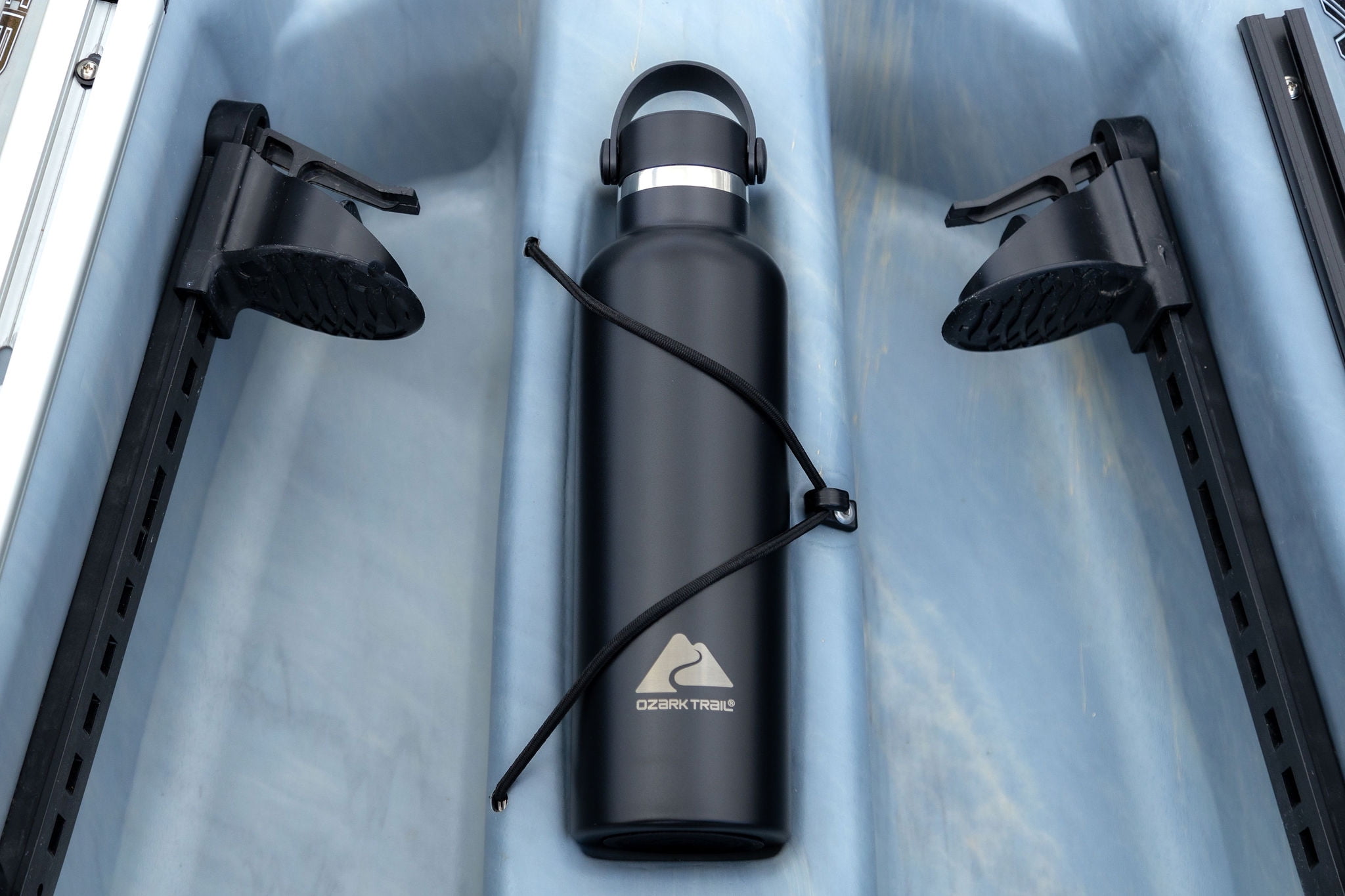 (3 pack) Ozark Trail 24 oz Stainless Steel Insulated Loop Carry Water Bottle, Black
