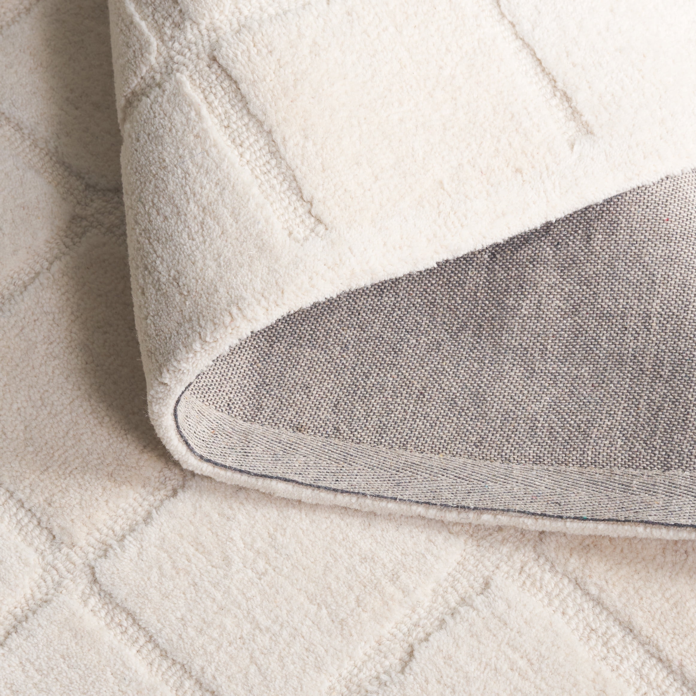 SAFAVIEH Mykonos Donnchad Geometric Area Rug, Ivory, 9' x 12'